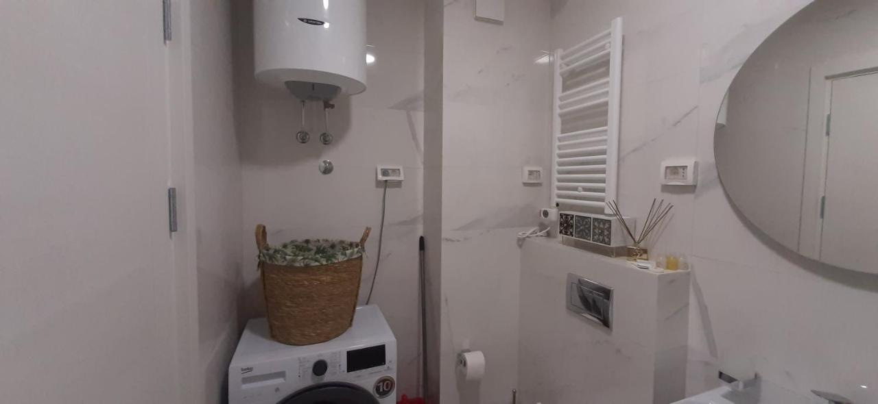 Lux Apartment Portovista Bar Dış mekan fotoğraf